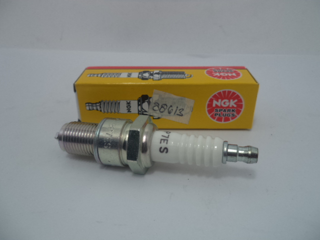NGK BUSI BP7ES (MOBIL)